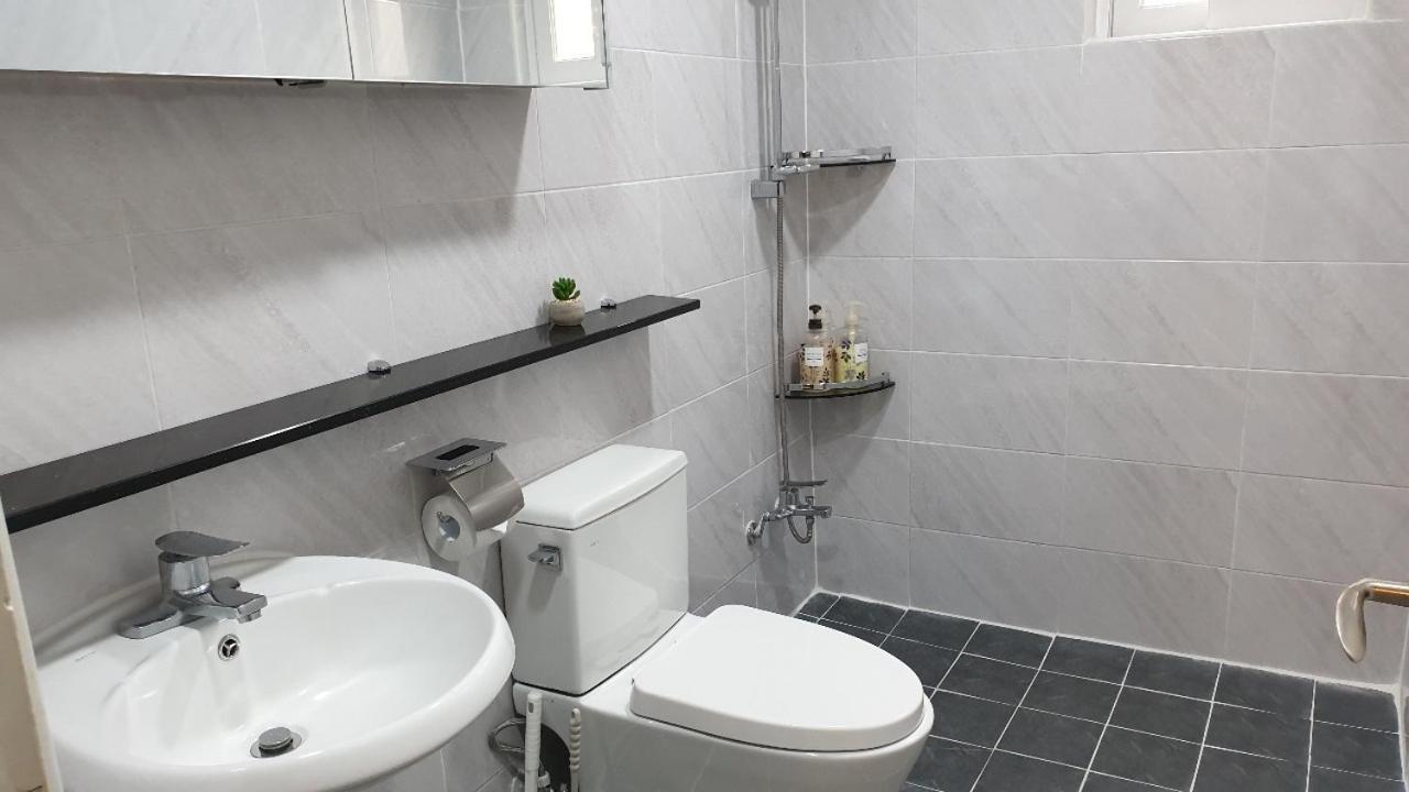 Hongdae Zoe Three Room House Seoul Exterior photo