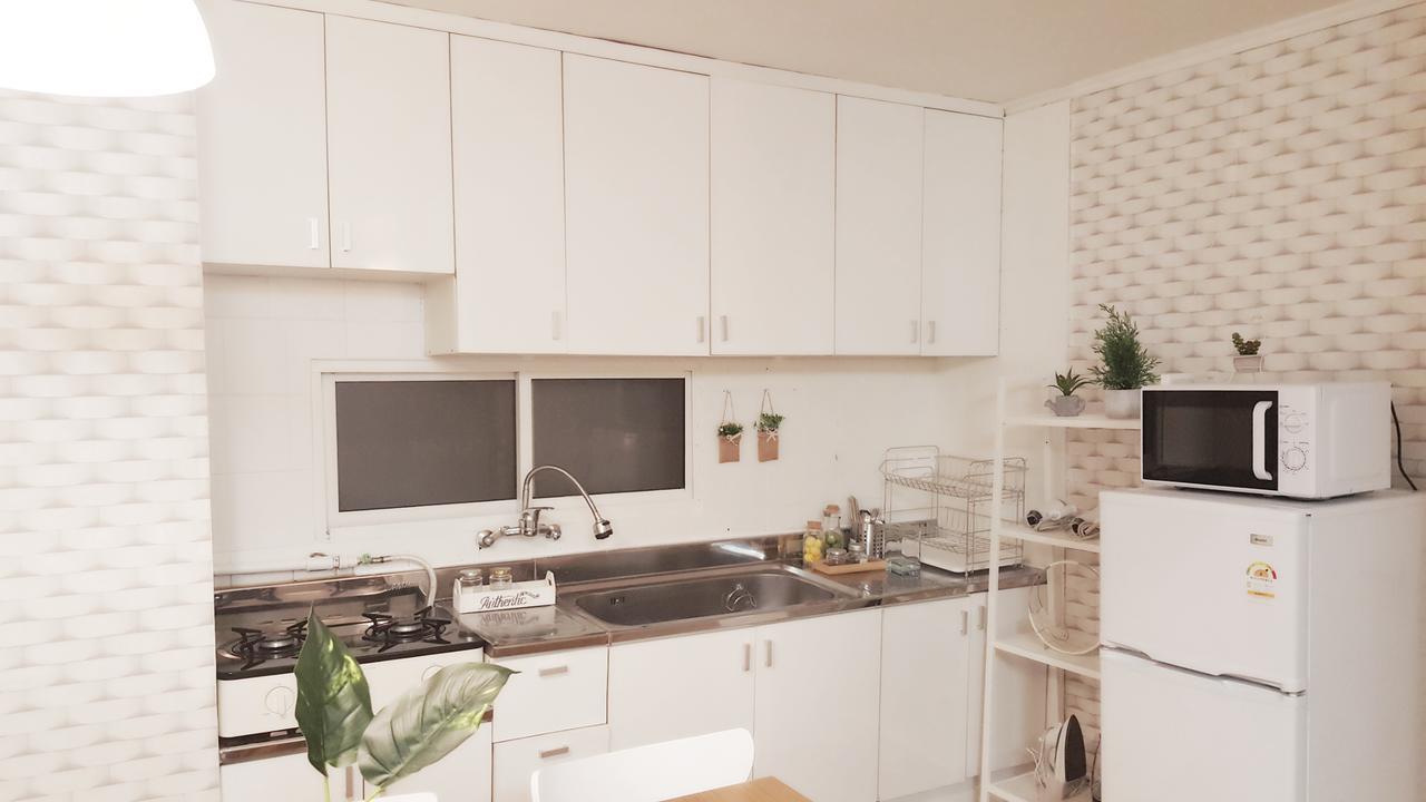 Hongdae Zoe Three Room House Seoul Exterior photo